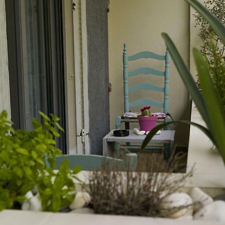 D16-Cosy Downtown Apartment Atenas Exterior foto