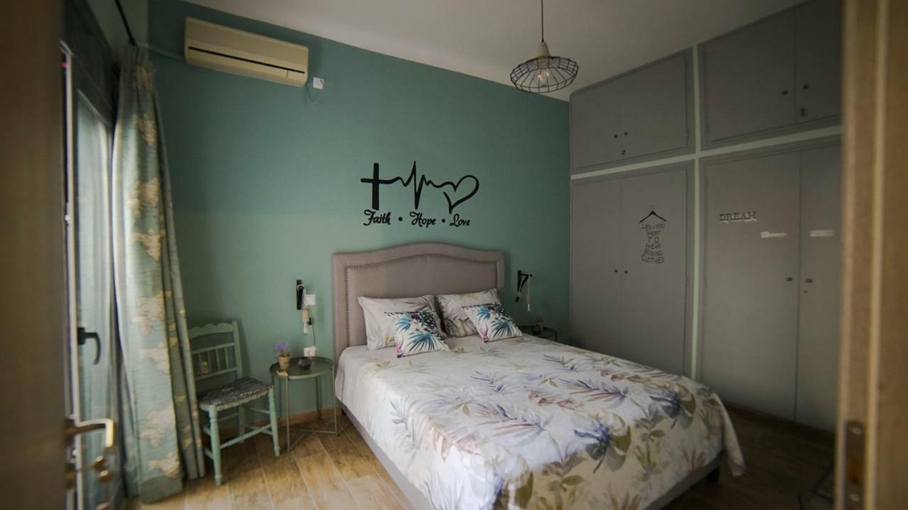D16-Cosy Downtown Apartment Atenas Exterior foto