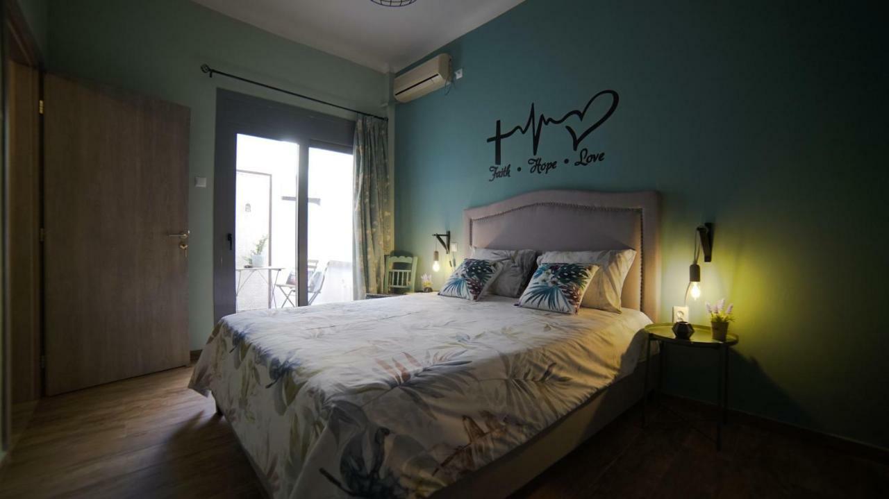 D16-Cosy Downtown Apartment Atenas Exterior foto