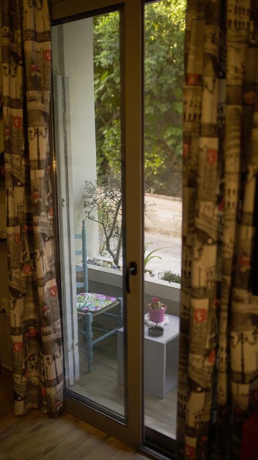 D16-Cosy Downtown Apartment Atenas Exterior foto